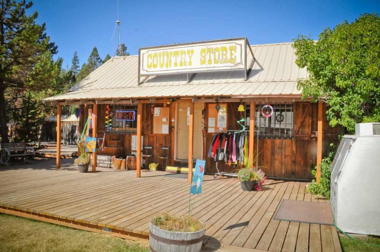Bend-Sunriver Camping Resort 24 Ft. Yurt 16 Luaran gambar